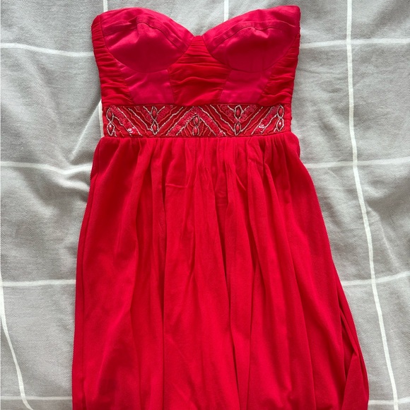 Red heart shaped tube top mini dress - Picture 1 of 3